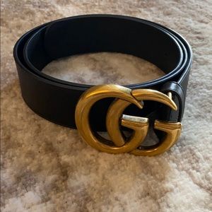 Gucci Leather belt with Double G buckle